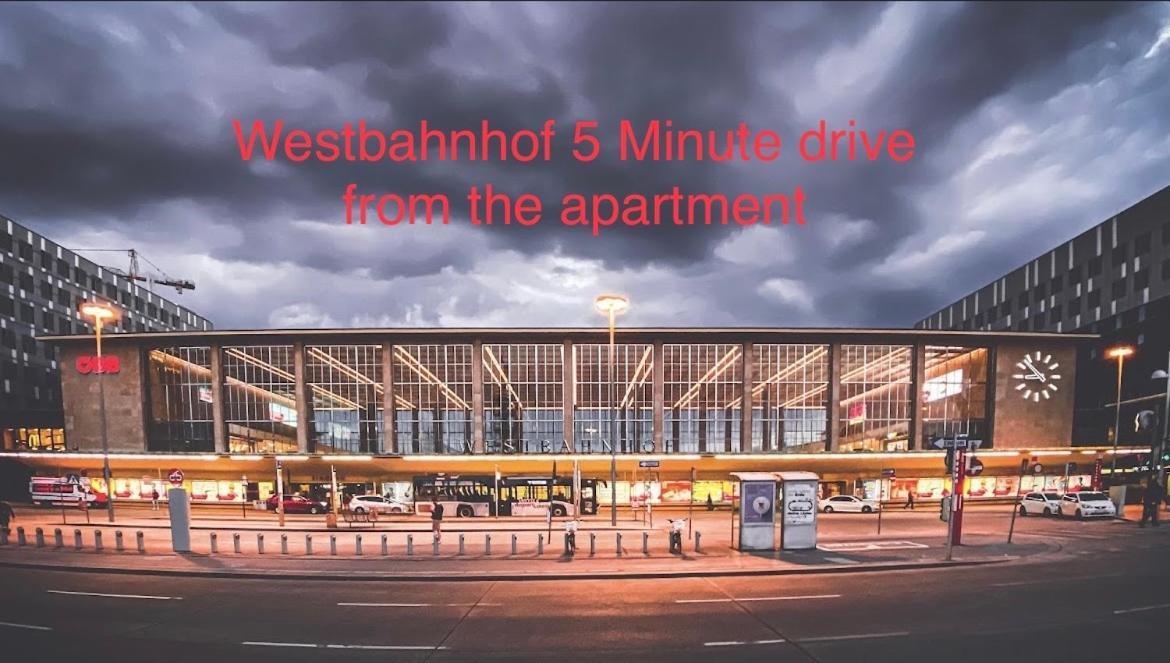 Moonlight Apartment With Porch Near Schoenbrunn And Westbahnhof Bécs Kültér fotó